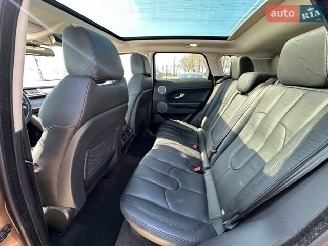 Бежевый Ленд Ровер Рендж Ровер Эвок, объемом двигателя 2 л и пробегом 201 тыс. км за 9900 $, фото 17 на Automoto.ua