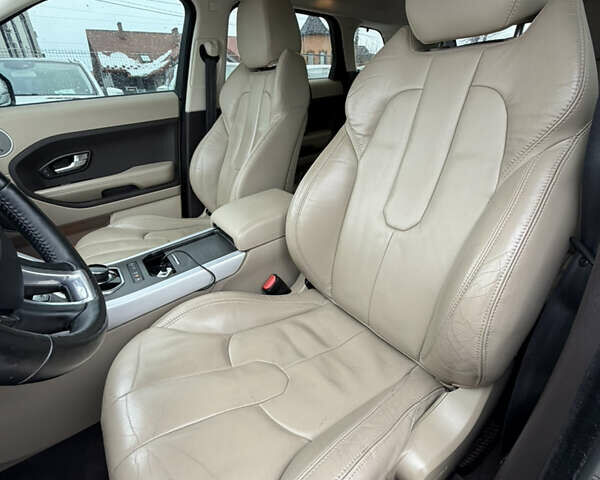 Бежевый Ленд Ровер Рендж Ровер Эвок, объемом двигателя 2 л и пробегом 246 тыс. км за 14500 $, фото 20 на Automoto.ua