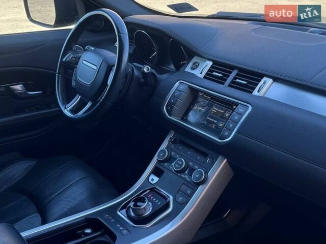 Бежевый Ленд Ровер Рендж Ровер Эвок, объемом двигателя 2 л и пробегом 193 тыс. км за 12900 $, фото 29 на Automoto.ua