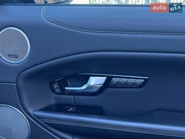 Бежевый Ленд Ровер Рендж Ровер Эвок, объемом двигателя 2 л и пробегом 193 тыс. км за 12900 $, фото 27 на Automoto.ua