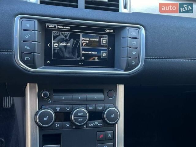 Бежевый Ленд Ровер Рендж Ровер Эвок, объемом двигателя 2 л и пробегом 193 тыс. км за 12900 $, фото 15 на Automoto.ua