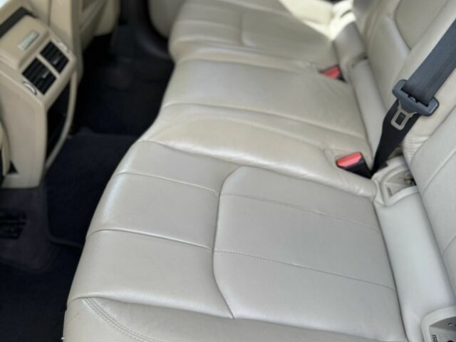 Бежевий Ленд Ровер Рендж Ровер Евок, об'ємом двигуна 2.2 л та пробігом 132 тис. км за 22000 $, фото 5 на Automoto.ua