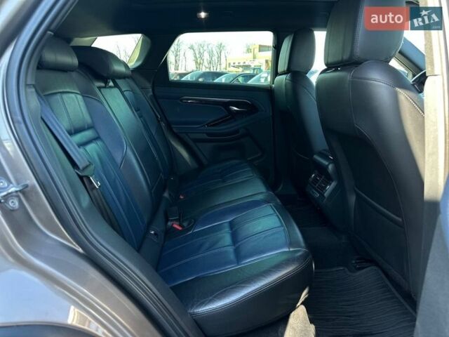 Бежевый Ленд Ровер Рендж Ровер Эвок, объемом двигателя 2 л и пробегом 101 тыс. км за 32990 $, фото 15 на Automoto.ua