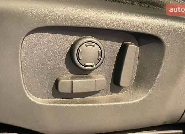 Бежевий Ленд Ровер Рендж Ровер Евок, об'ємом двигуна 2 л та пробігом 110 тис. км за 42000 $, фото 19 на Automoto.ua