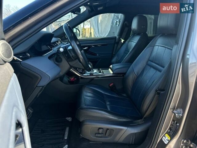 Бежевый Ленд Ровер Рендж Ровер Эвок, объемом двигателя 2 л и пробегом 101 тыс. км за 32990 $, фото 12 на Automoto.ua