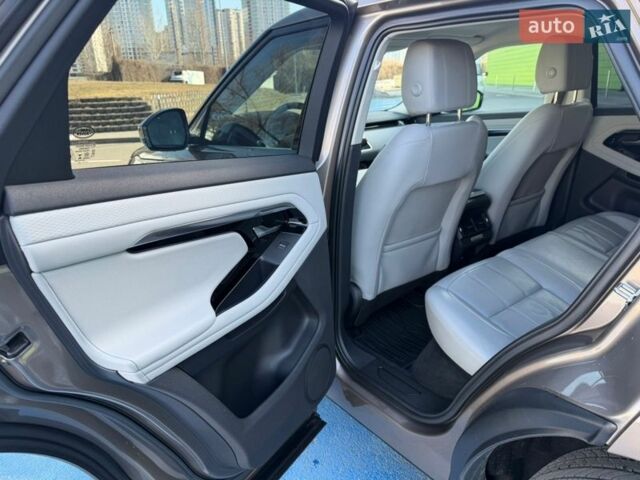 Бежевий Ленд Ровер Рендж Ровер Евок, об'ємом двигуна 2 л та пробігом 108 тис. км за 25900 $, фото 12 на Automoto.ua