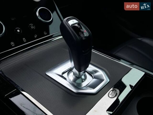 Бежевый Ленд Ровер Рендж Ровер Эвок, объемом двигателя 2 л и пробегом 107 тыс. км за 38990 $, фото 19 на Automoto.ua