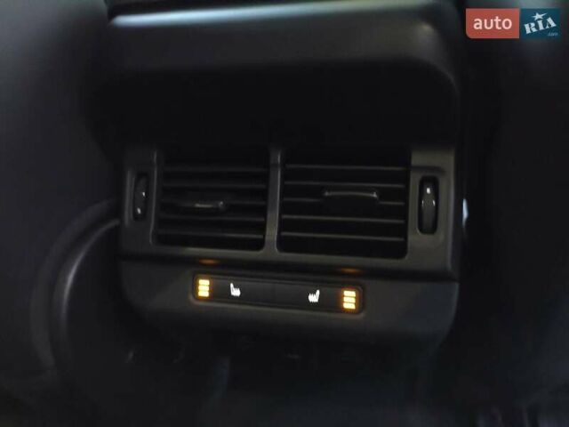 Бежевый Ленд Ровер Рендж Ровер Эвок, объемом двигателя 2 л и пробегом 32 тыс. км за 57034 $, фото 23 на Automoto.ua