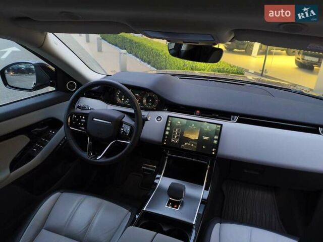Бежевый Ленд Ровер Рендж Ровер Эвок, объемом двигателя 2 л и пробегом 32 тыс. км за 57034 $, фото 26 на Automoto.ua