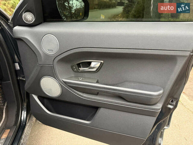 Чорний Ленд Ровер Рендж Ровер Евок, об'ємом двигуна 2 л та пробігом 163 тис. км за 14990 $, фото 20 на Automoto.ua