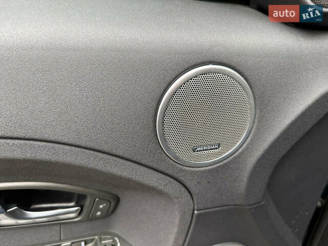 Чорний Ленд Ровер Рендж Ровер Евок, об'ємом двигуна 2 л та пробігом 163 тис. км за 14990 $, фото 9 на Automoto.ua