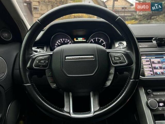 Черный Ленд Ровер Рендж Ровер Эвок, объемом двигателя 2 л и пробегом 163 тыс. км за 15990 $, фото 12 на Automoto.ua