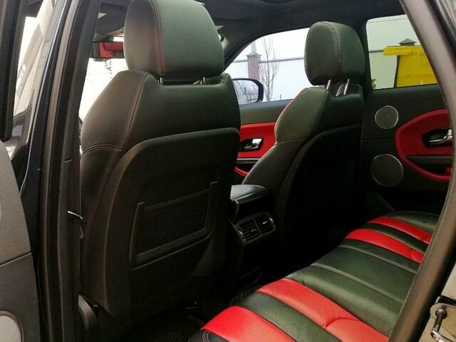 Черный Ленд Ровер Рендж Ровер Эвок, объемом двигателя 2 л и пробегом 160 тыс. км за 19300 $, фото 12 на Automoto.ua