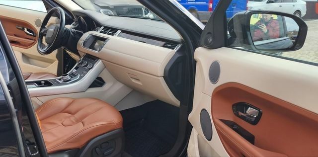 Чорний Ленд Ровер Рендж Ровер Евок, об'ємом двигуна 2.18 л та пробігом 286 тис. км за 17800 $, фото 1 на Automoto.ua