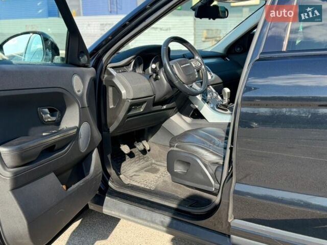 Черный Ленд Ровер Рендж Ровер Эвок, объемом двигателя 2.2 л и пробегом 221 тыс. км за 13900 $, фото 4 на Automoto.ua