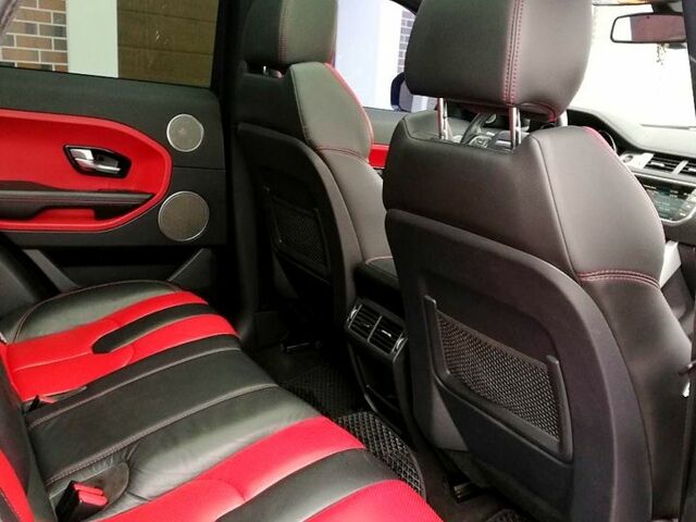 Черный Ленд Ровер Рендж Ровер Эвок, объемом двигателя 2 л и пробегом 160 тыс. км за 19300 $, фото 3 на Automoto.ua