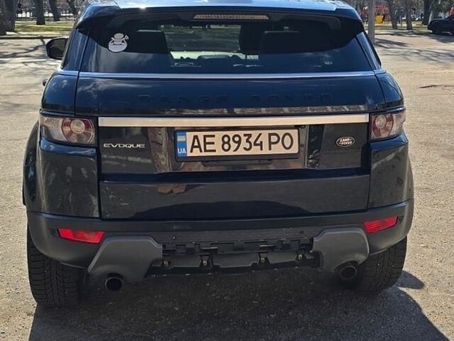 Чорний Ленд Ровер Рендж Ровер Евок, об'ємом двигуна 2 л та пробігом 140 тис. км за 14700 $, фото 9 на Automoto.ua