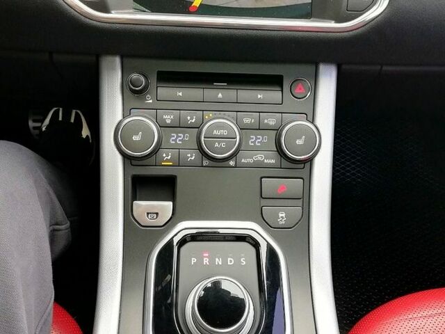 Черный Ленд Ровер Рендж Ровер Эвок, объемом двигателя 2 л и пробегом 160 тыс. км за 19300 $, фото 4 на Automoto.ua