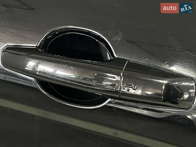 Чорний Ленд Ровер Рендж Ровер Евок, об'ємом двигуна 2 л та пробігом 125 тис. км за 17499 $, фото 5 на Automoto.ua