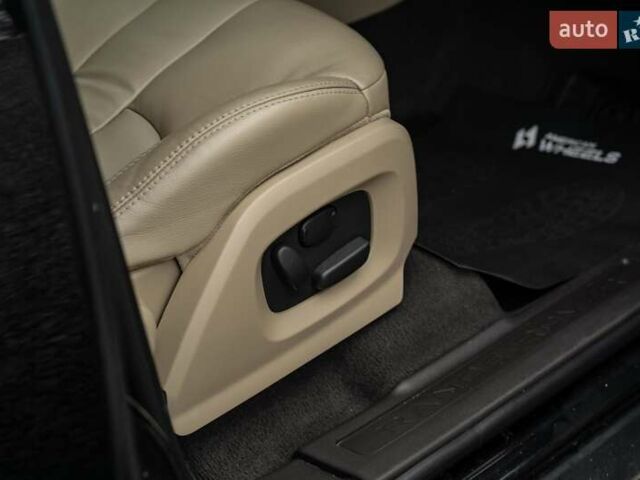 Чорний Ленд Ровер Рендж Ровер Евок, об'ємом двигуна 2.18 л та пробігом 150 тис. км за 18500 $, фото 32 на Automoto.ua