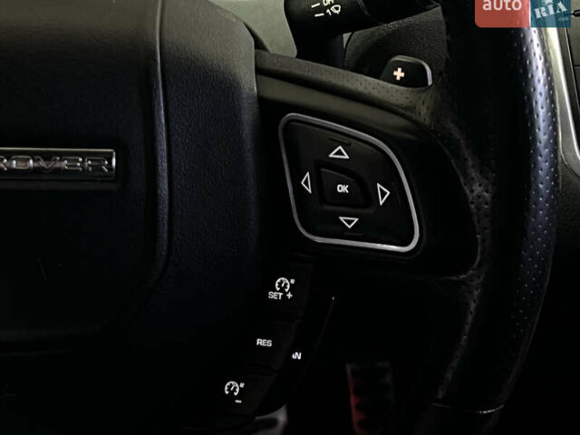Чорний Ленд Ровер Рендж Ровер Евок, об'ємом двигуна 2 л та пробігом 125 тис. км за 17499 $, фото 18 на Automoto.ua
