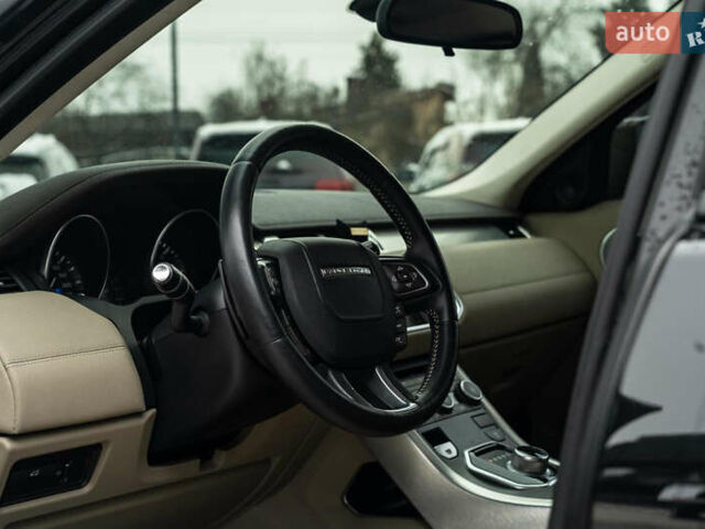 Черный Ленд Ровер Рендж Ровер Эвок, объемом двигателя 2.18 л и пробегом 150 тыс. км за 17500 $, фото 18 на Automoto.ua