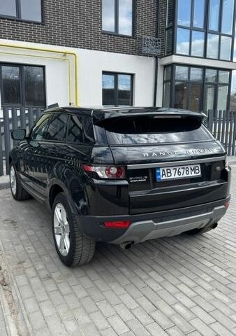 Чорний Ленд Ровер Рендж Ровер Евок, об'ємом двигуна 2 л та пробігом 179 тис. км за 13500 $, фото 13 на Automoto.ua