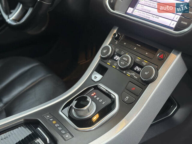 Чорний Ленд Ровер Рендж Ровер Евок, об'ємом двигуна 2 л та пробігом 160 тис. км за 12900 $, фото 44 на Automoto.ua