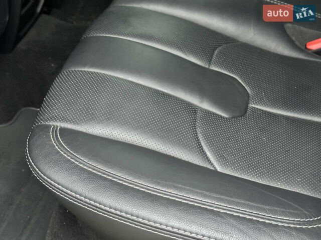 Чорний Ленд Ровер Рендж Ровер Евок, об'ємом двигуна 2 л та пробігом 160 тис. км за 12900 $, фото 52 на Automoto.ua