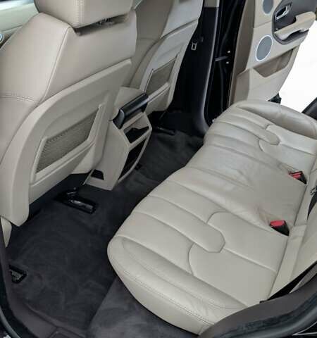 Черный Ленд Ровер Рендж Ровер Эвок, объемом двигателя 2 л и пробегом 229 тыс. км за 16333 $, фото 24 на Automoto.ua