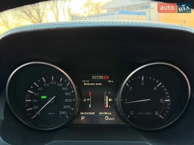 Черный Ленд Ровер Рендж Ровер Эвок, объемом двигателя 2.2 л и пробегом 165 тыс. км за 18800 $, фото 18 на Automoto.ua