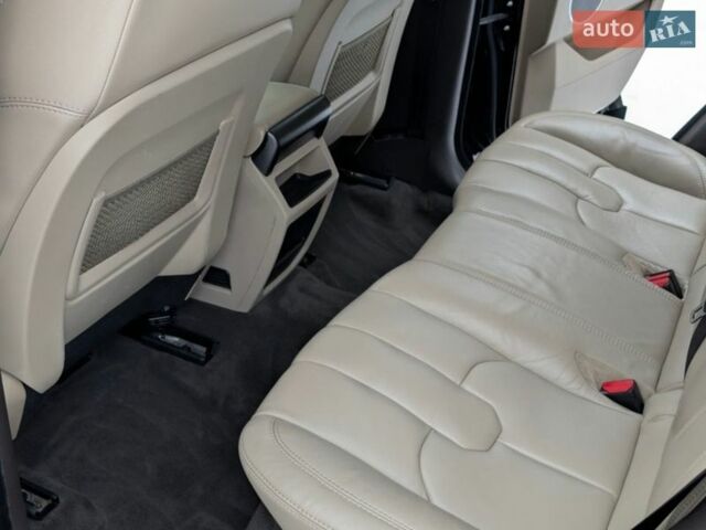 Чорний Ленд Ровер Рендж Ровер Евок, об'ємом двигуна 2 л та пробігом 230 тис. км за 16199 $, фото 17 на Automoto.ua