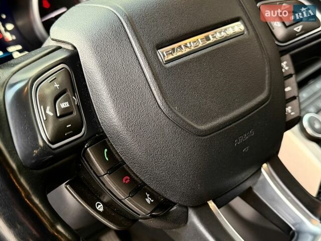 Черный Ленд Ровер Рендж Ровер Эвок, объемом двигателя 2.2 л и пробегом 165 тыс. км за 18000 $, фото 25 на Automoto.ua