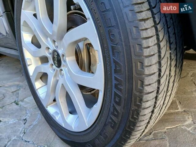 Черный Ленд Ровер Рендж Ровер Эвок, объемом двигателя 2 л и пробегом 122 тыс. км за 17002 $, фото 37 на Automoto.ua