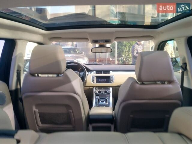 Черный Ленд Ровер Рендж Ровер Эвок, объемом двигателя 2.18 л и пробегом 235 тыс. км за 18700 $, фото 1 на Automoto.ua