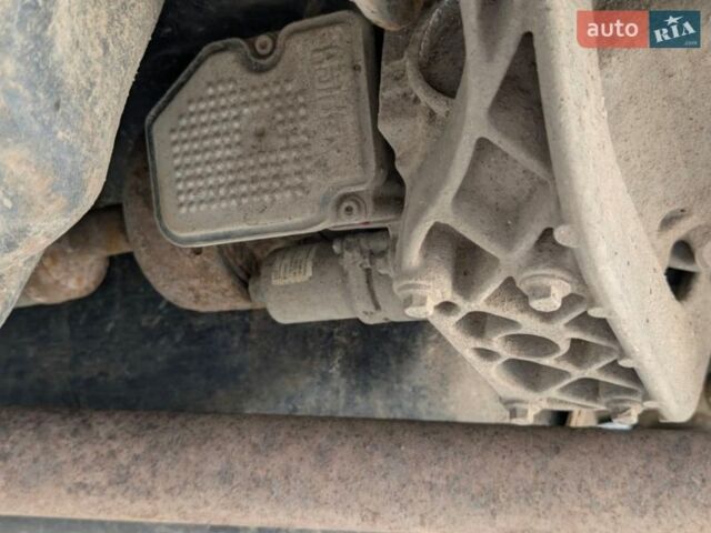 Чорний Ленд Ровер Рендж Ровер Евок, об'ємом двигуна 2 л та пробігом 230 тис. км за 16199 $, фото 36 на Automoto.ua