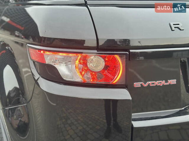 Чорний Ленд Ровер Рендж Ровер Евок, об'ємом двигуна 2 л та пробігом 160 тис. км за 12900 $, фото 27 на Automoto.ua