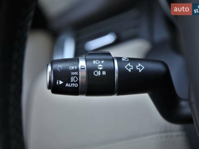 Чорний Ленд Ровер Рендж Ровер Евок, об'ємом двигуна 2.2 л та пробігом 153 тис. км за 23000 $, фото 20 на Automoto.ua