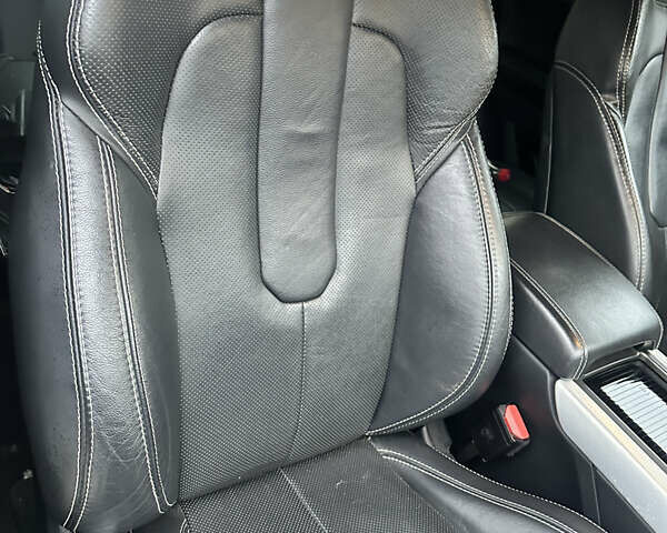 Чорний Ленд Ровер Рендж Ровер Евок, об'ємом двигуна 2 л та пробігом 160 тис. км за 12900 $, фото 46 на Automoto.ua