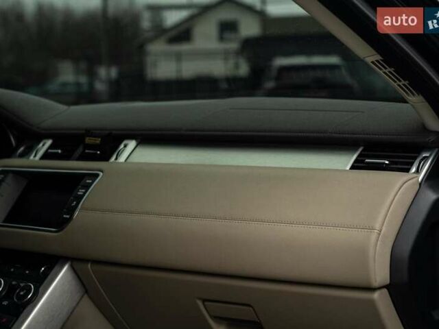 Чорний Ленд Ровер Рендж Ровер Евок, об'ємом двигуна 2.18 л та пробігом 150 тис. км за 18500 $, фото 30 на Automoto.ua