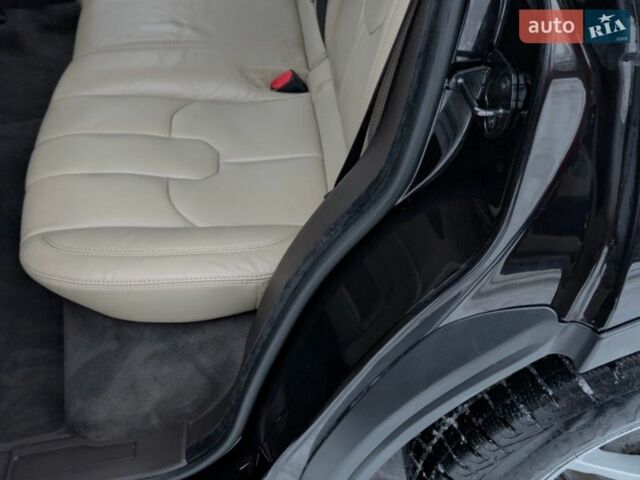 Чорний Ленд Ровер Рендж Ровер Евок, об'ємом двигуна 2 л та пробігом 230 тис. км за 16199 $, фото 20 на Automoto.ua