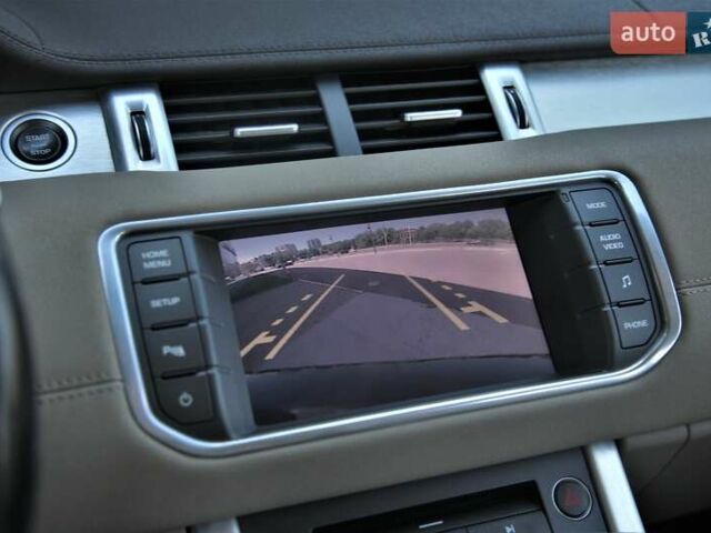 Чорний Ленд Ровер Рендж Ровер Евок, об'ємом двигуна 2.2 л та пробігом 153 тис. км за 23000 $, фото 15 на Automoto.ua