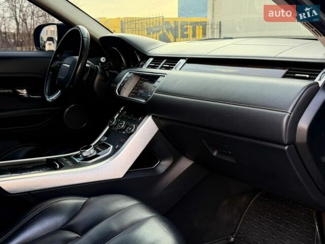 Черный Ленд Ровер Рендж Ровер Эвок, объемом двигателя 2.2 л и пробегом 165 тыс. км за 18000 $, фото 18 на Automoto.ua