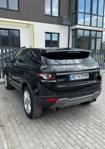 Чорний Ленд Ровер Рендж Ровер Евок, об'ємом двигуна 2 л та пробігом 179 тис. км за 13500 $, фото 12 на Automoto.ua