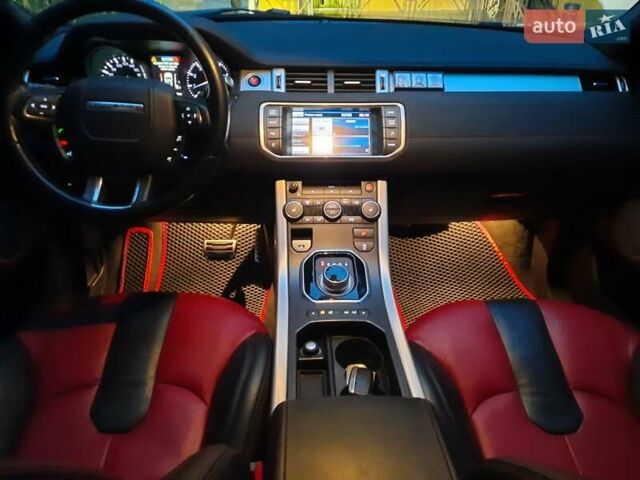 Черный Ленд Ровер Рендж Ровер Эвок, объемом двигателя 2 л и пробегом 122 тыс. км за 17002 $, фото 28 на Automoto.ua