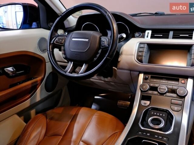Чорний Ленд Ровер Рендж Ровер Евок, об'ємом двигуна 2 л та пробігом 94 тис. км за 14900 $, фото 45 на Automoto.ua