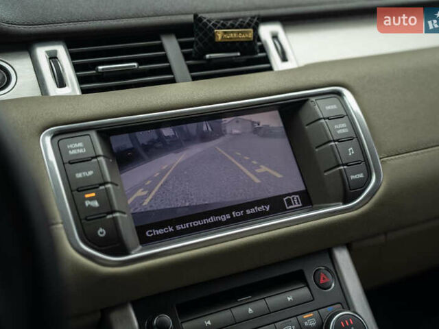 Черный Ленд Ровер Рендж Ровер Эвок, объемом двигателя 2.18 л и пробегом 150 тыс. км за 17500 $, фото 30 на Automoto.ua