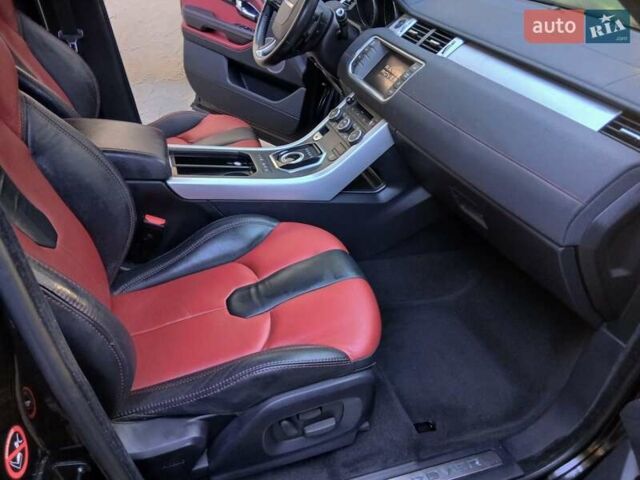 Чорний Ленд Ровер Рендж Ровер Евок, об'ємом двигуна 2 л та пробігом 122 тис. км за 16999 $, фото 19 на Automoto.ua