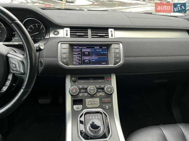 Черный Ленд Ровер Рендж Ровер Эвок, объемом двигателя 2 л и пробегом 212 тыс. км за 13800 $, фото 21 на Automoto.ua