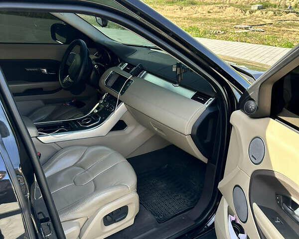 Чорний Ленд Ровер Рендж Ровер Евок, об'ємом двигуна 2.18 л та пробігом 148 тис. км за 18000 $, фото 8 на Automoto.ua